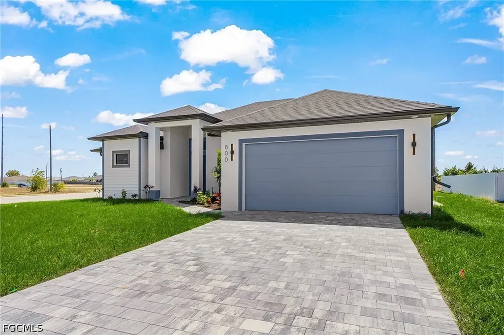 800 NW 8th Terrace Cape Coral FL 33993