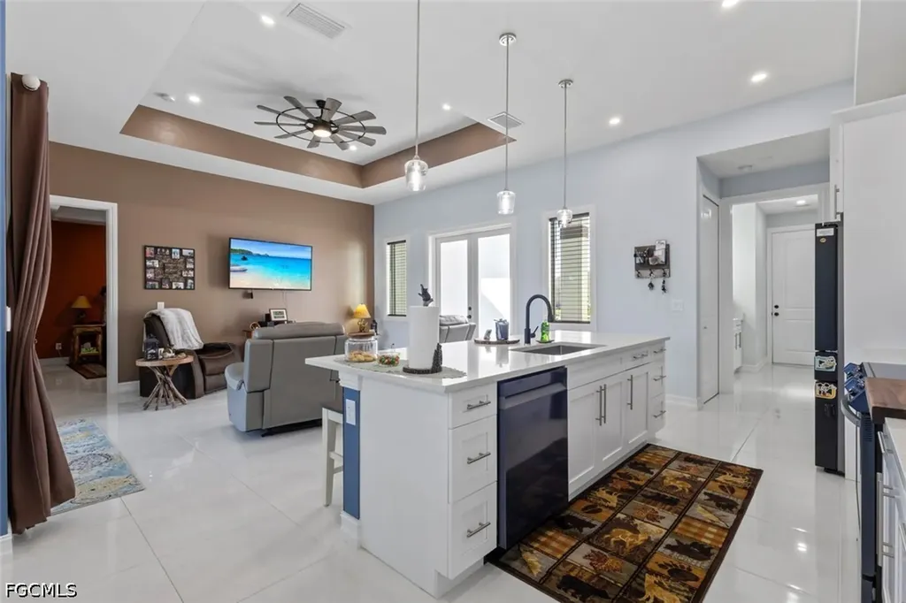 1803 NE 17th Terrace Cape Coral FL 33909