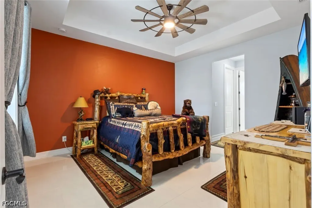 1803 NE 17th Terrace Cape Coral FL 33909