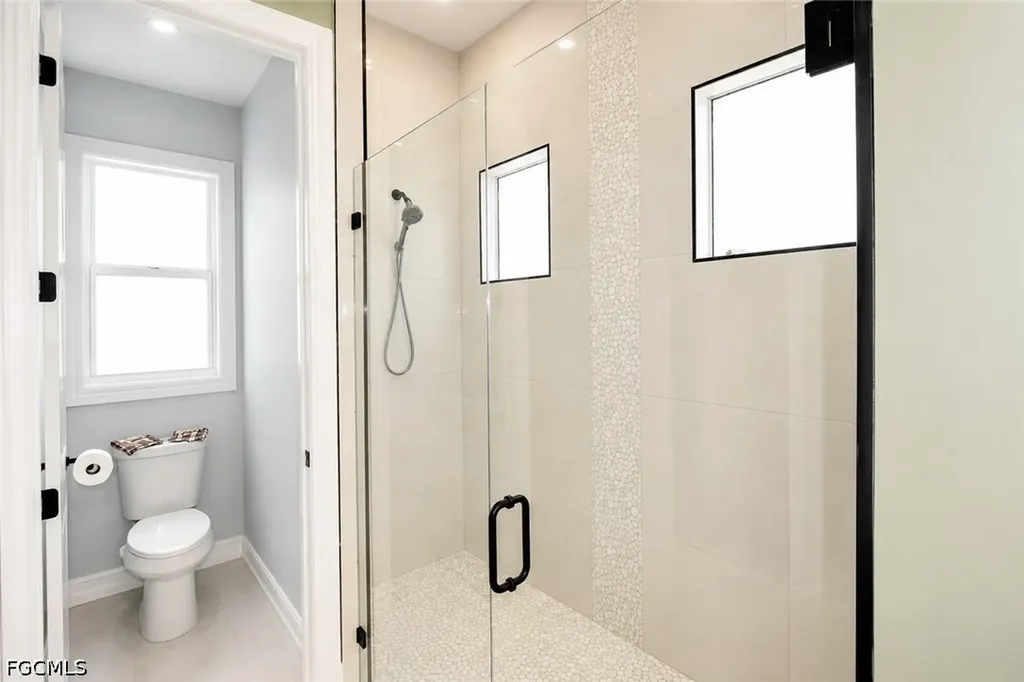 1803 NE 17th Terrace Cape Coral FL 33909