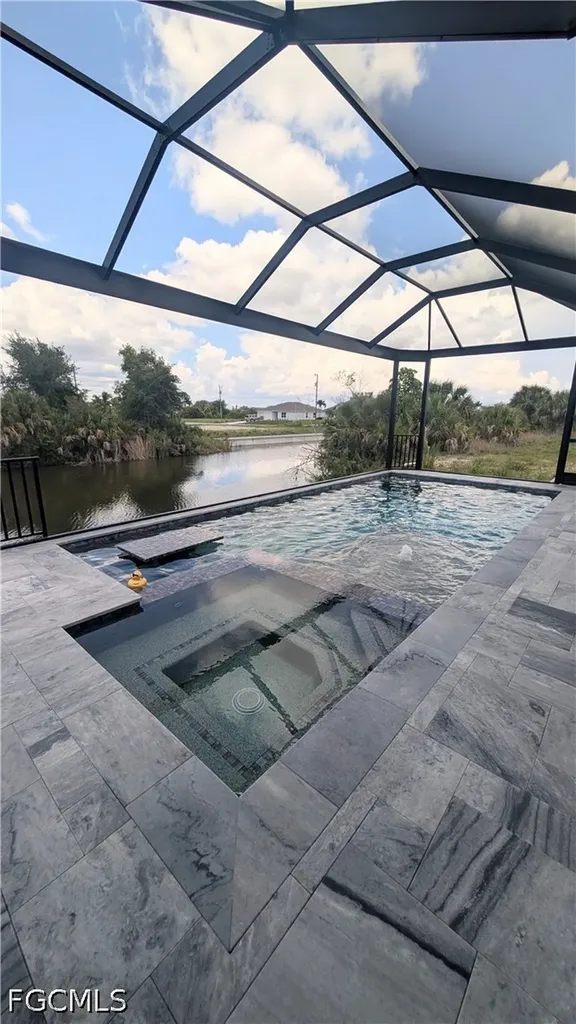 1803 NE 17th Terrace Cape Coral FL 33909