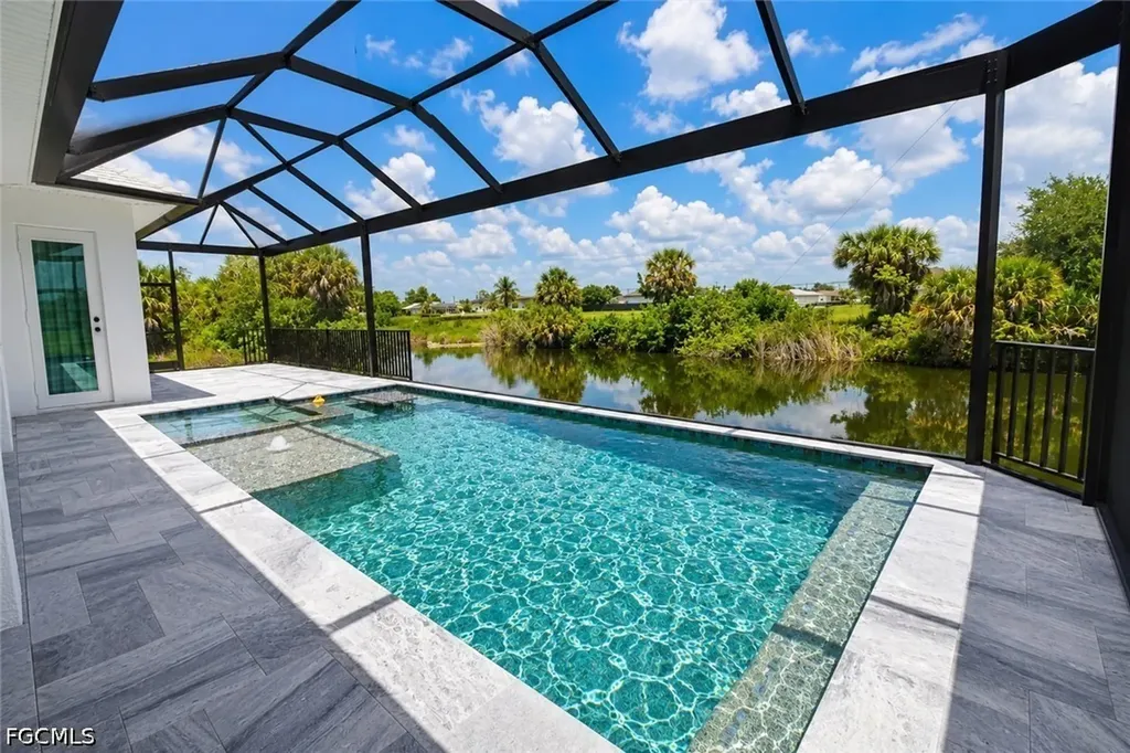 1803 NE 17th Terrace Cape Coral FL 33909
