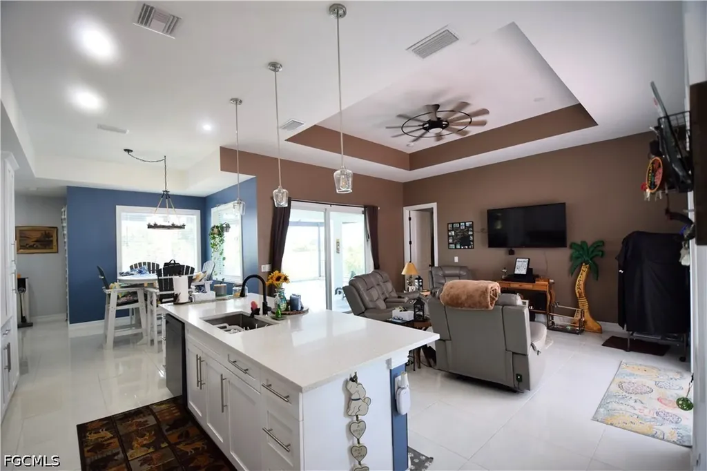 1803 NE 17th Terrace Cape Coral FL 33909