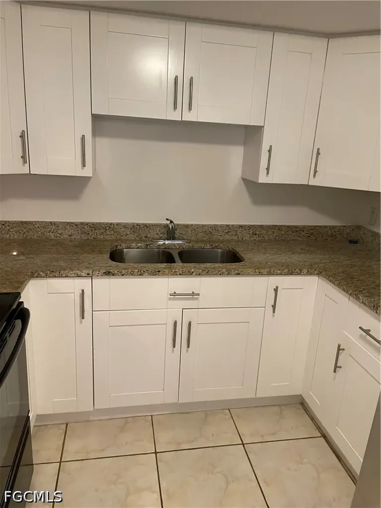 4906 Victoria Drive Cape Coral FL 33904