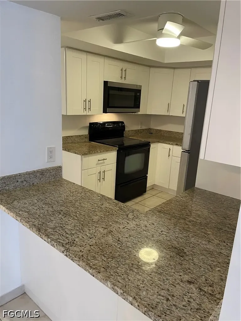 4906 Victoria Drive Cape Coral FL 33904