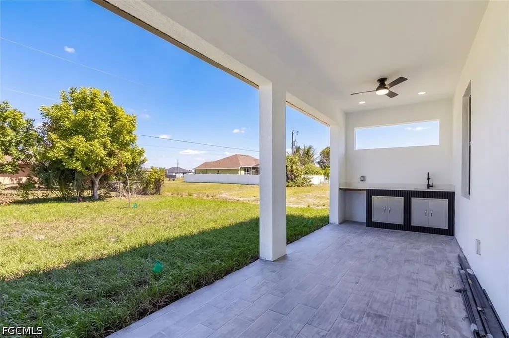 1403 NE 18th Terrace Cape Coral FL 33909