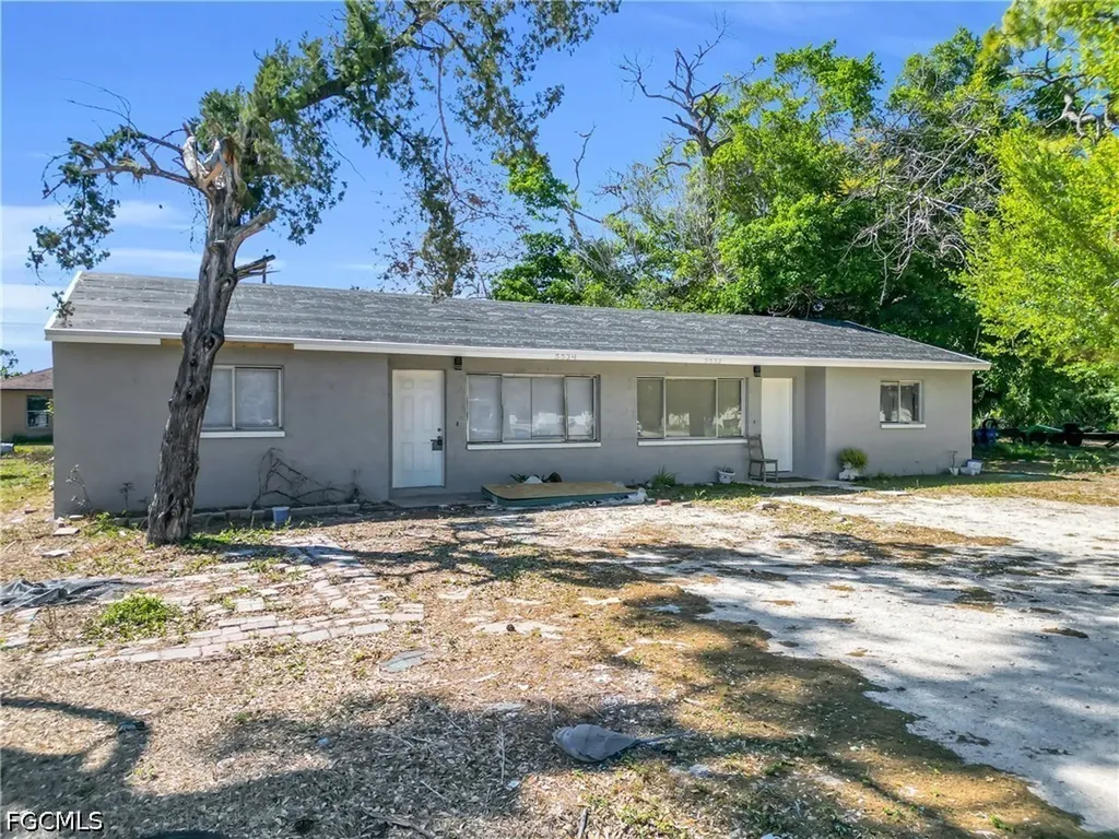 5532/5534 Seventh Avenue Fort Myers FL 33907