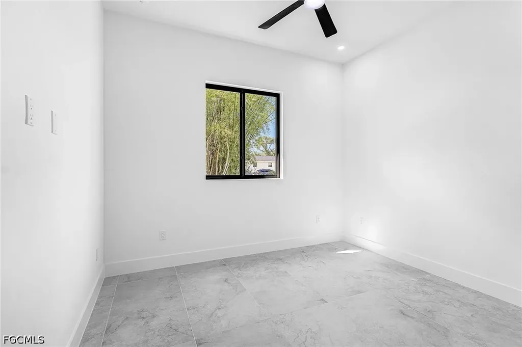 2903 10th Street SW Lehigh Acres FL 33976
