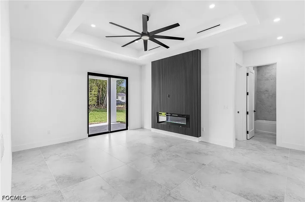2903 10th Street SW Lehigh Acres FL 33976