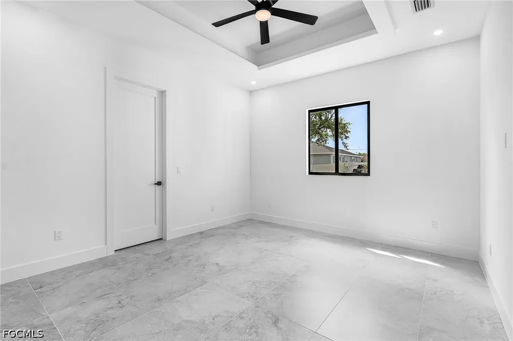 2903 10th Street SW Lehigh Acres FL 33976