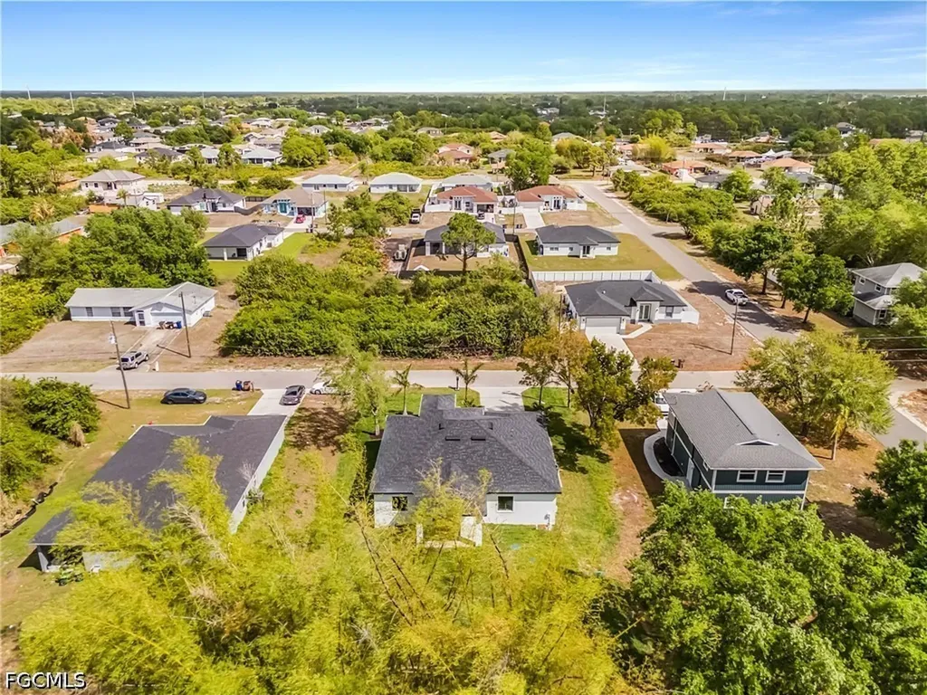 2903 10th Street SW Lehigh Acres FL 33976