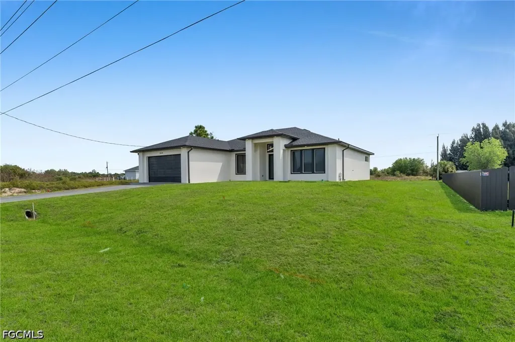 1618 Moore Avenue Lehigh Acres FL 33972