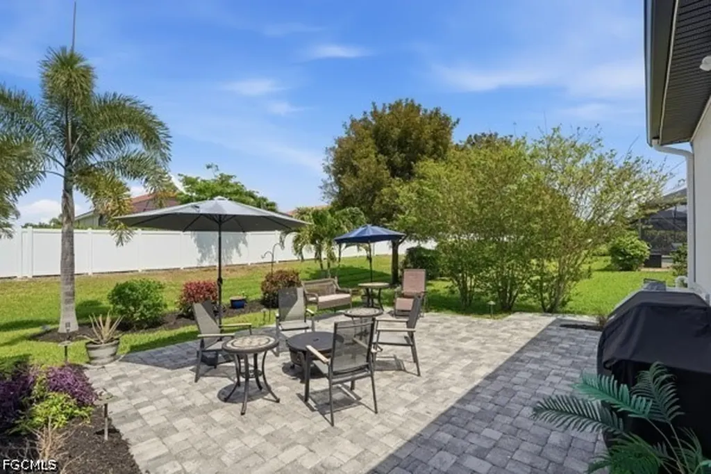 2839 SW 49th Terrace Cape Coral FL 33914