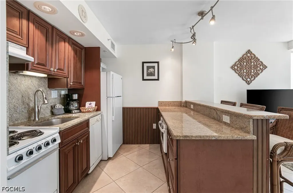 8771 Estero Boulevard Bonita Springs FL 33931