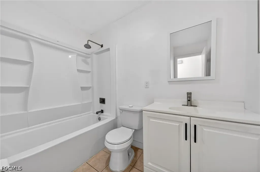 3619 SW 7th Place Cape Coral FL 33914