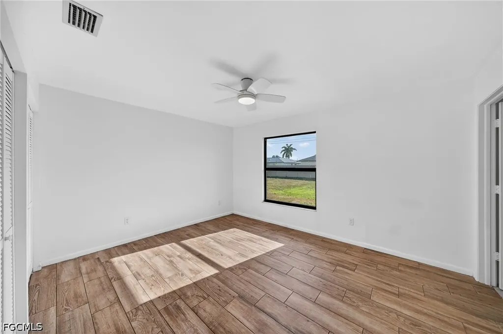 3619 SW 7th Place Cape Coral FL 33914