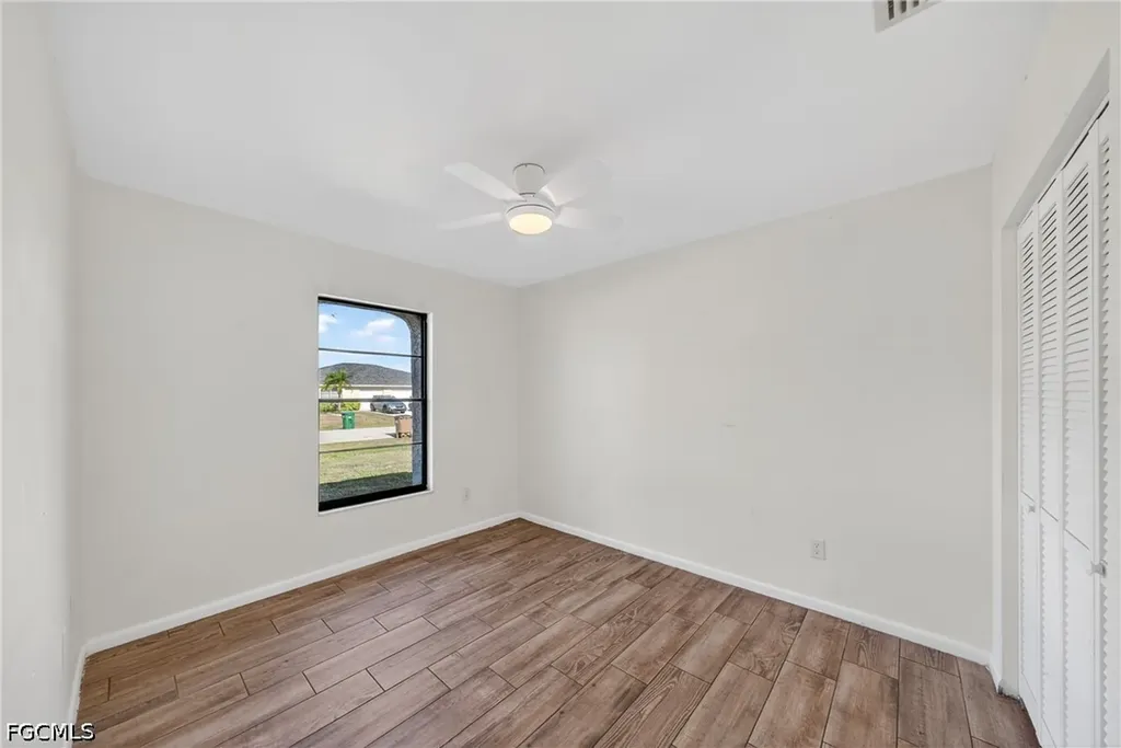 3619 SW 7th Place Cape Coral FL 33914