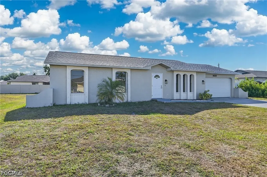 3619 SW 7th Place Cape Coral FL 33914