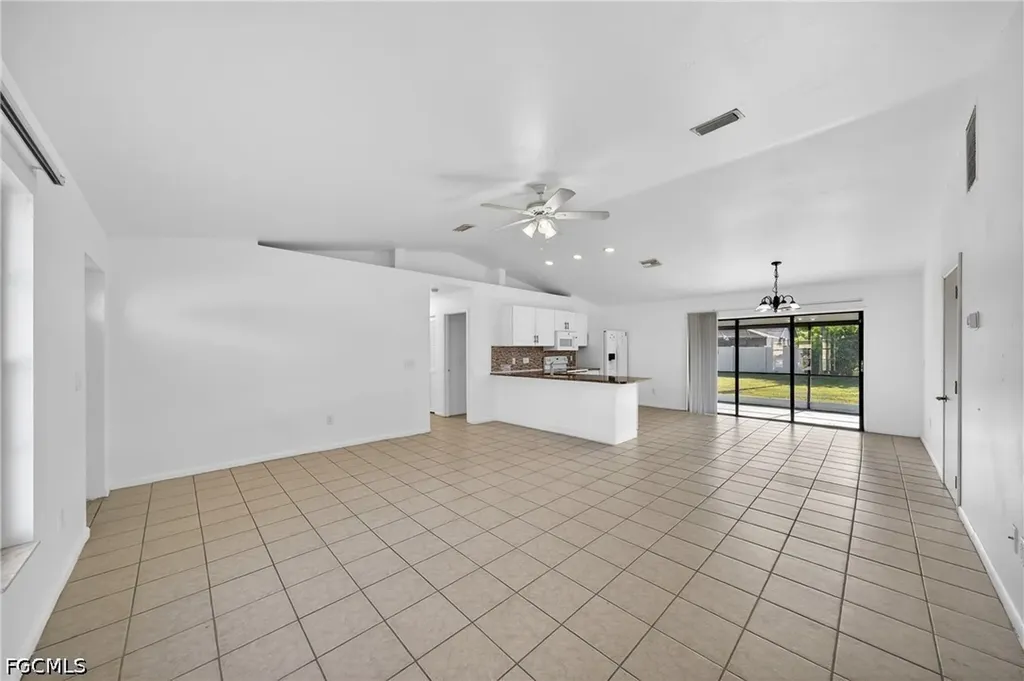 3619 SW 7th Place Cape Coral FL 33914
