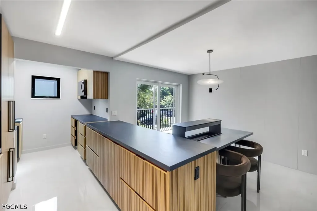 788 Park Shore Drive Naples FL 34103