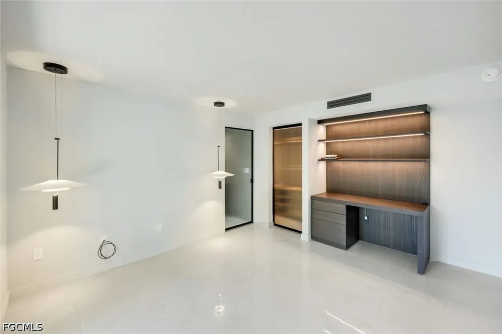 788 Park Shore Drive Naples FL 34103