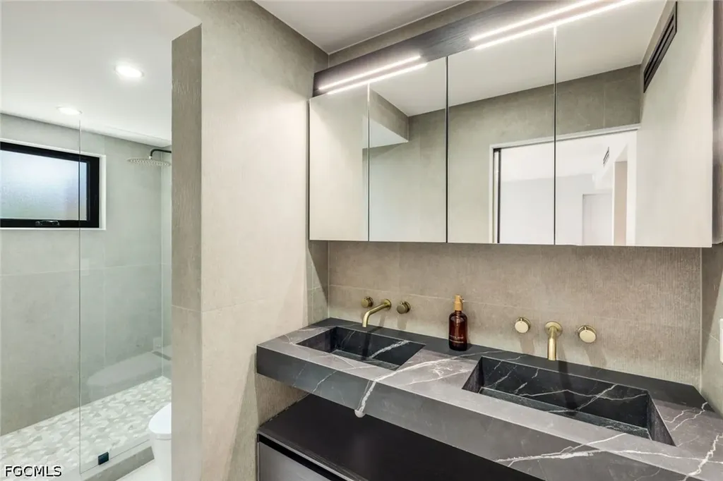 788 Park Shore Drive Naples FL 34103