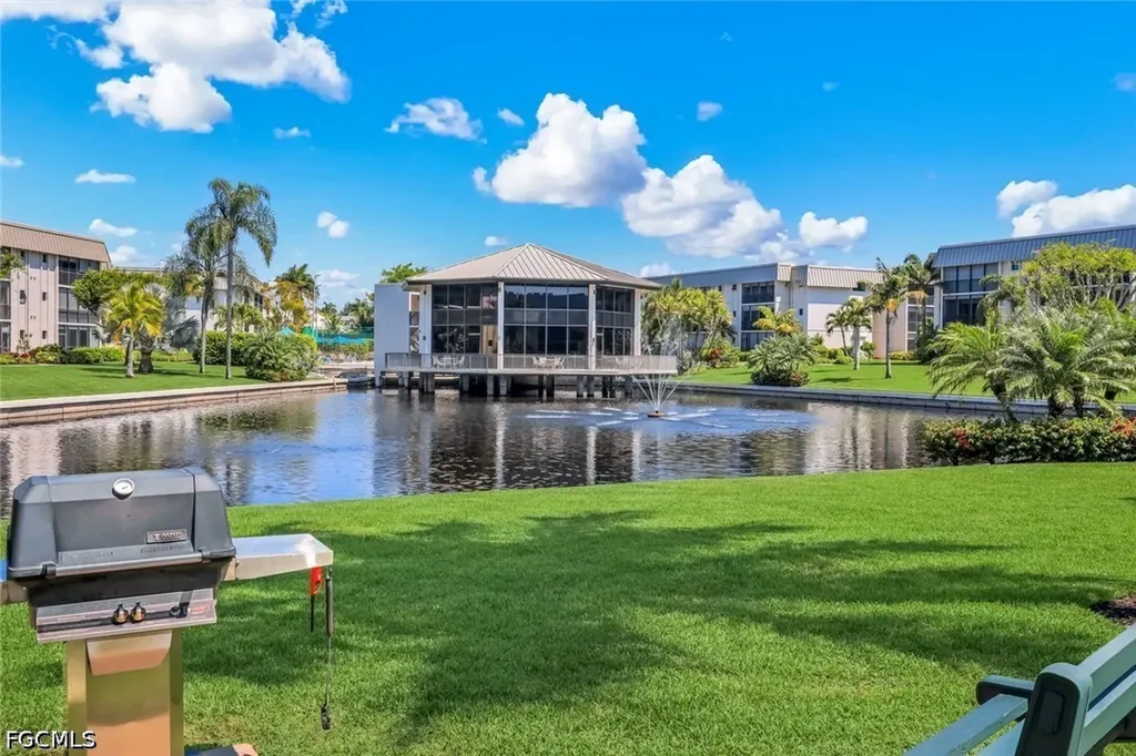 788 Park Shore Drive Naples FL 34103