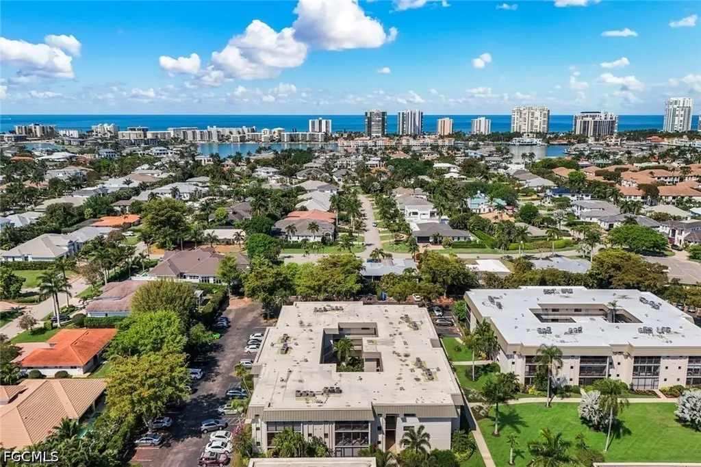 788 Park Shore Drive Naples FL 34103