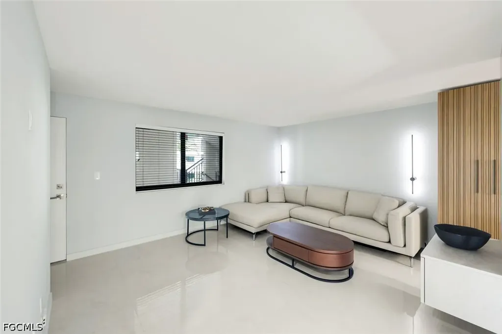 788 Park Shore Drive Naples FL 34103