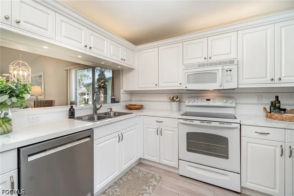 1160 Sarah Jean Circle Naples FL 34110