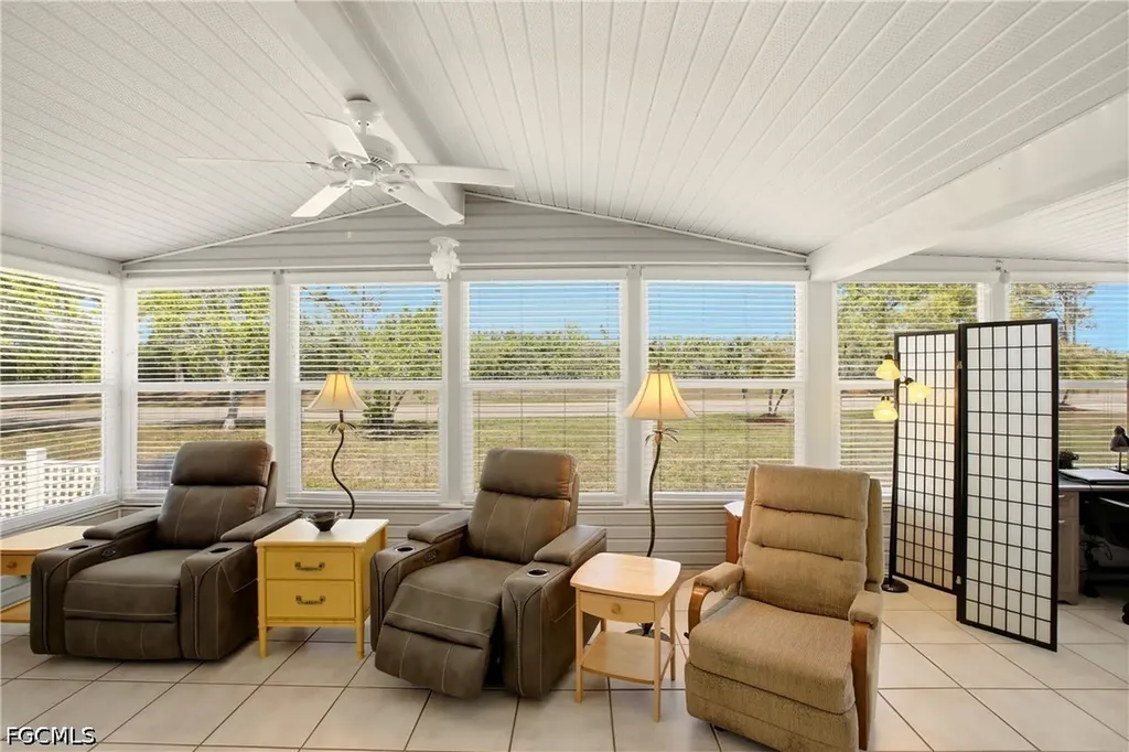 19868 Frenchmans Court North Fort Myers FL 33903