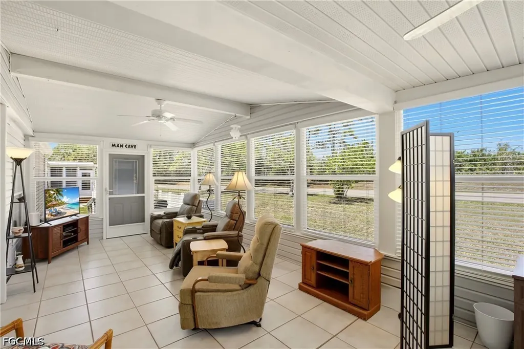 19868 Frenchmans Court North Fort Myers FL 33903