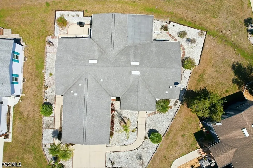 19868 Frenchmans Court North Fort Myers FL 33903