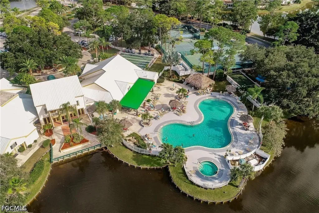19868 Frenchmans Court North Fort Myers FL 33903