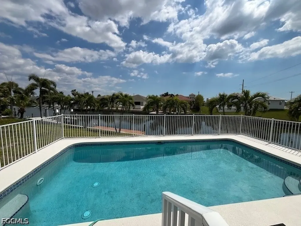 2026 SW 40th Terrace Cape Coral FL 33914