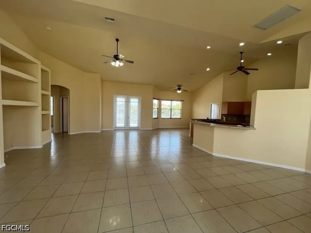 2026 SW 40th Terrace Cape Coral FL 33914