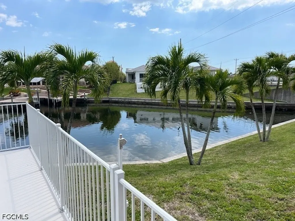 2026 SW 40th Terrace Cape Coral FL 33914