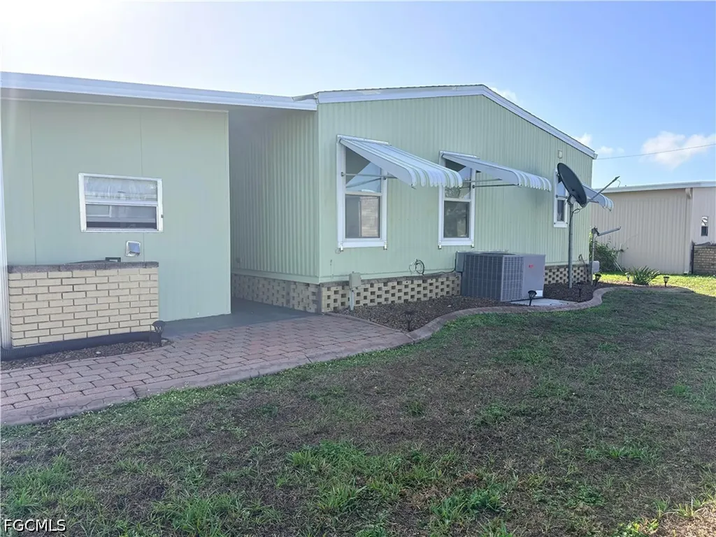 3157 Orchard Drive North Fort Myers FL 33917