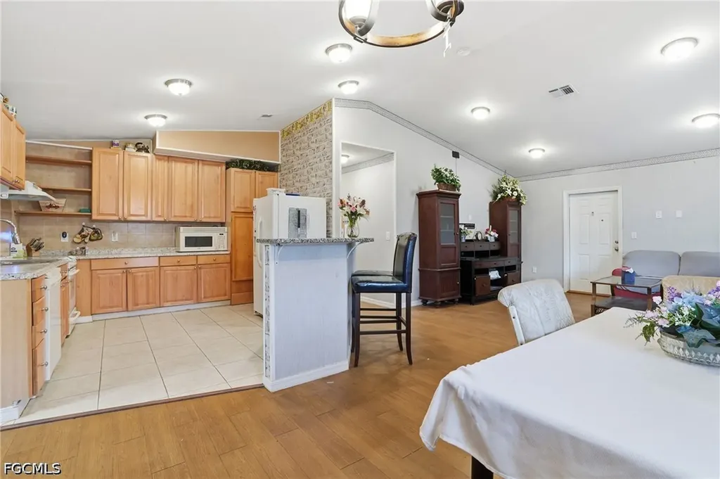 2405 Zoysia Lane North Fort Myers FL 33917