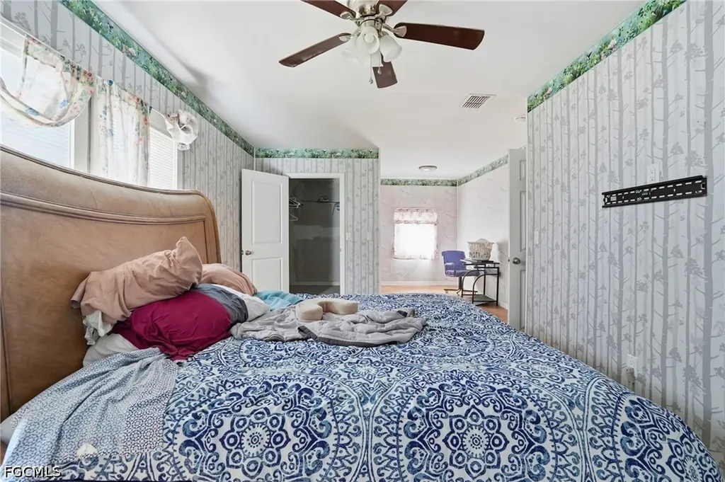 2405 Zoysia Lane North Fort Myers FL 33917