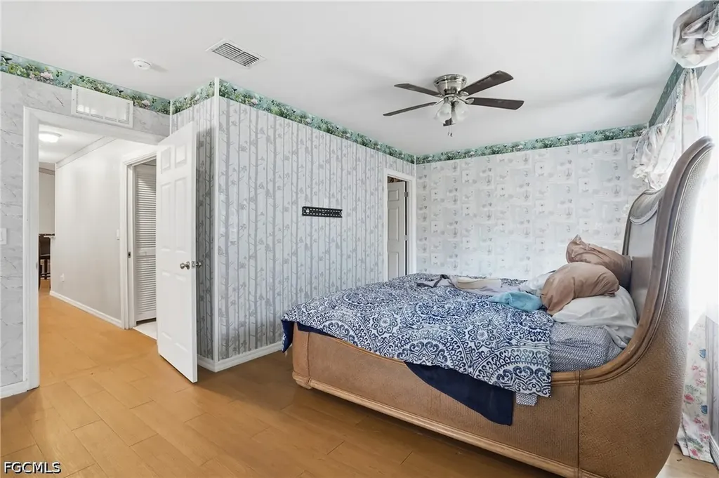 2405 Zoysia Lane North Fort Myers FL 33917