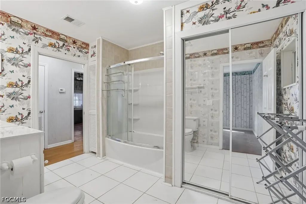 2405 Zoysia Lane North Fort Myers FL 33917