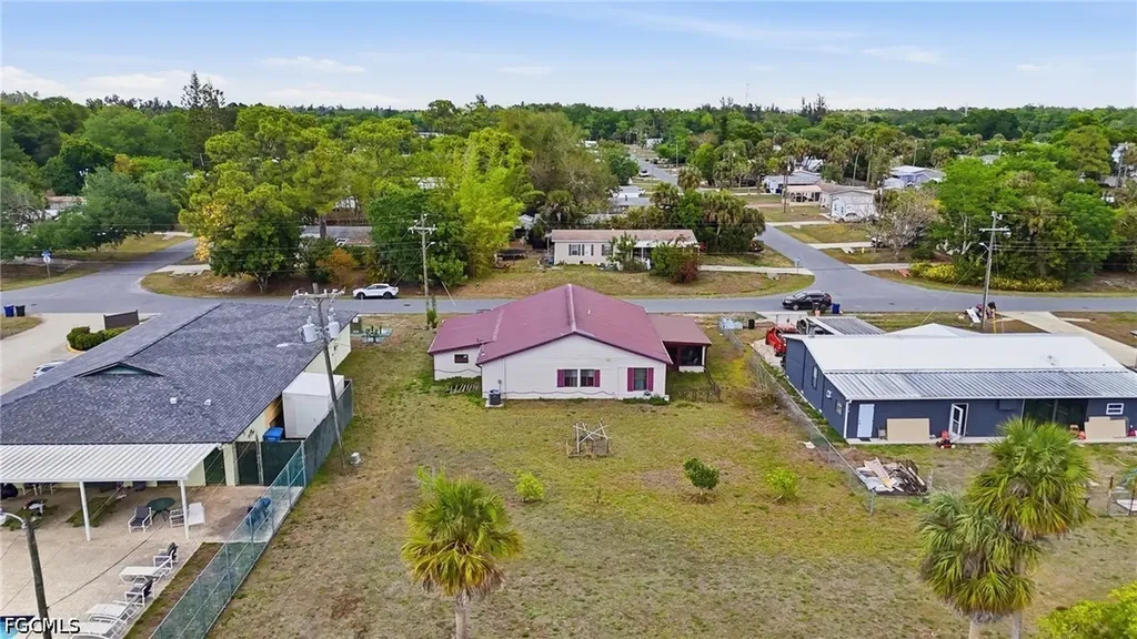 2405 Zoysia Lane North Fort Myers FL 33917