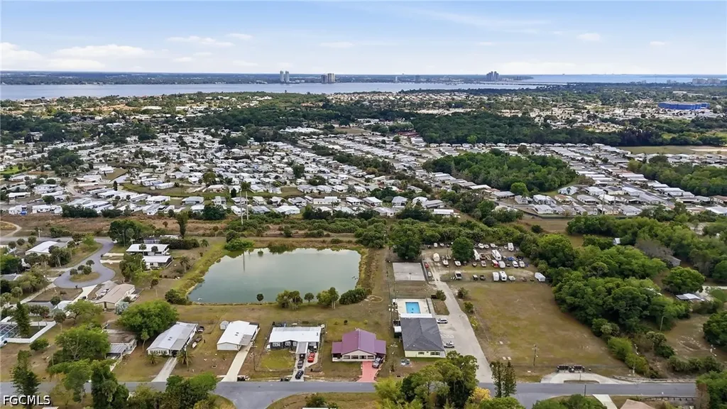 2405 Zoysia Lane North Fort Myers FL 33917