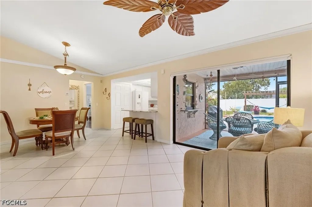 1022 SE 17th Avenue Cape Coral FL 33990