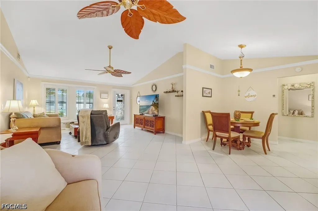1022 SE 17th Avenue Cape Coral FL 33990