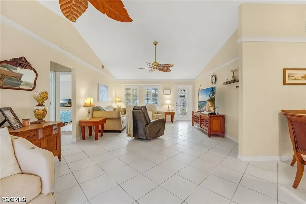1022 SE 17th Avenue Cape Coral FL 33990