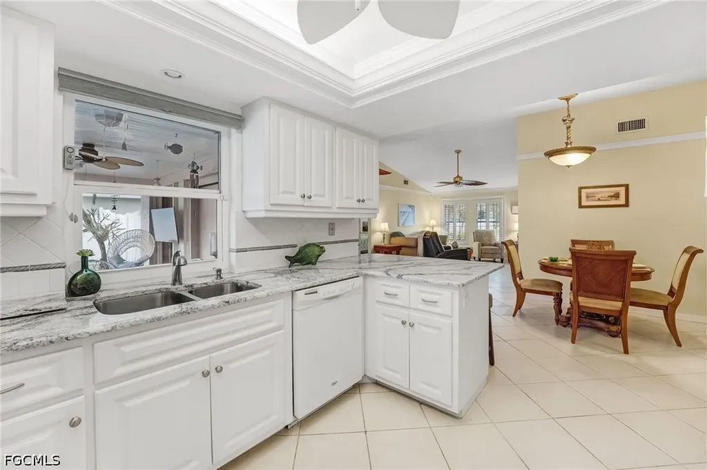 1022 SE 17th Avenue Cape Coral FL 33990