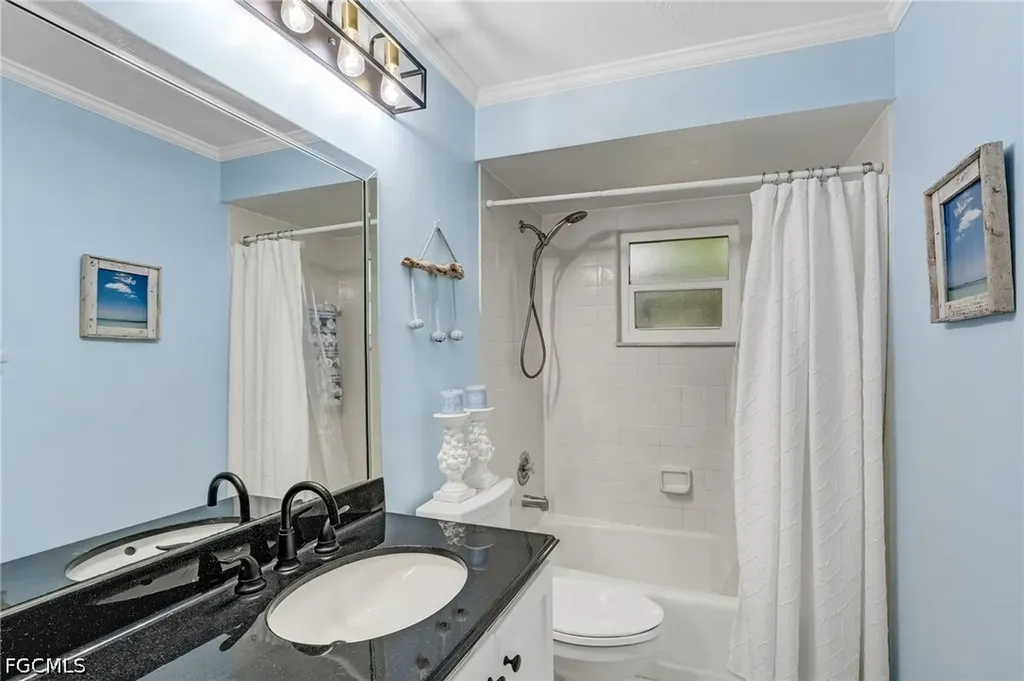 1022 SE 17th Avenue Cape Coral FL 33990