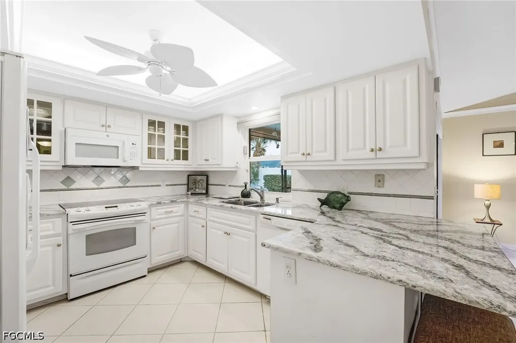 1022 SE 17th Avenue Cape Coral FL 33990